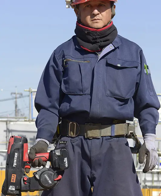 ミミの高さが低くなり、下にヒゲがでない新しい結束形状がいい。結束力と結束スピードともに満足。