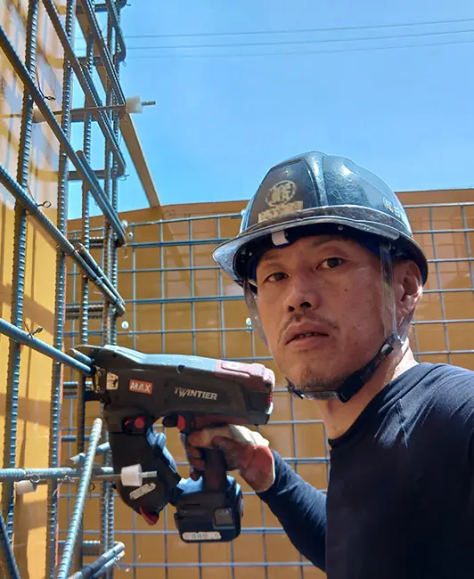 結束の口元が広くて４本結束もミスなく縛れます。