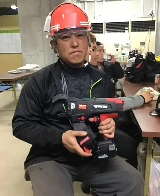 RB-610Tを太径で使用しているが、ネジ鉄筋では、440TでD32まで使えてしまうので、610TはD35以上の現場で使うことが多い。