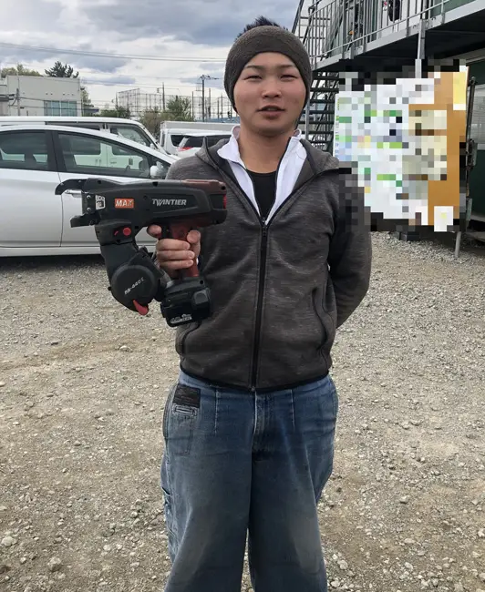 結束スピードがとても早く手で縛るより捗る