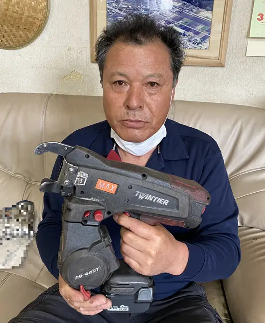 以外と軽くて使いやすいしタイワイヤーの交換が簡単で良い