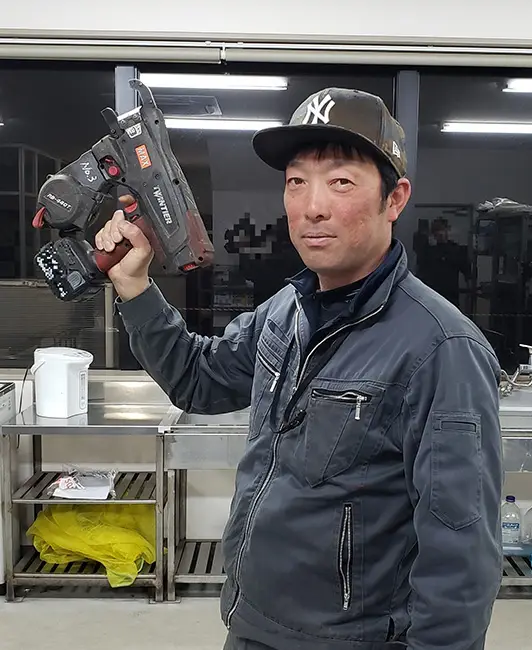 玉の装填と結束が早く、ひげも短いため施行制に優れてます。